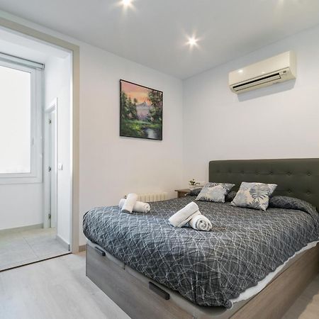 Sagrada Familia C&D Lovely Apartment Барселона Екстер'єр фото